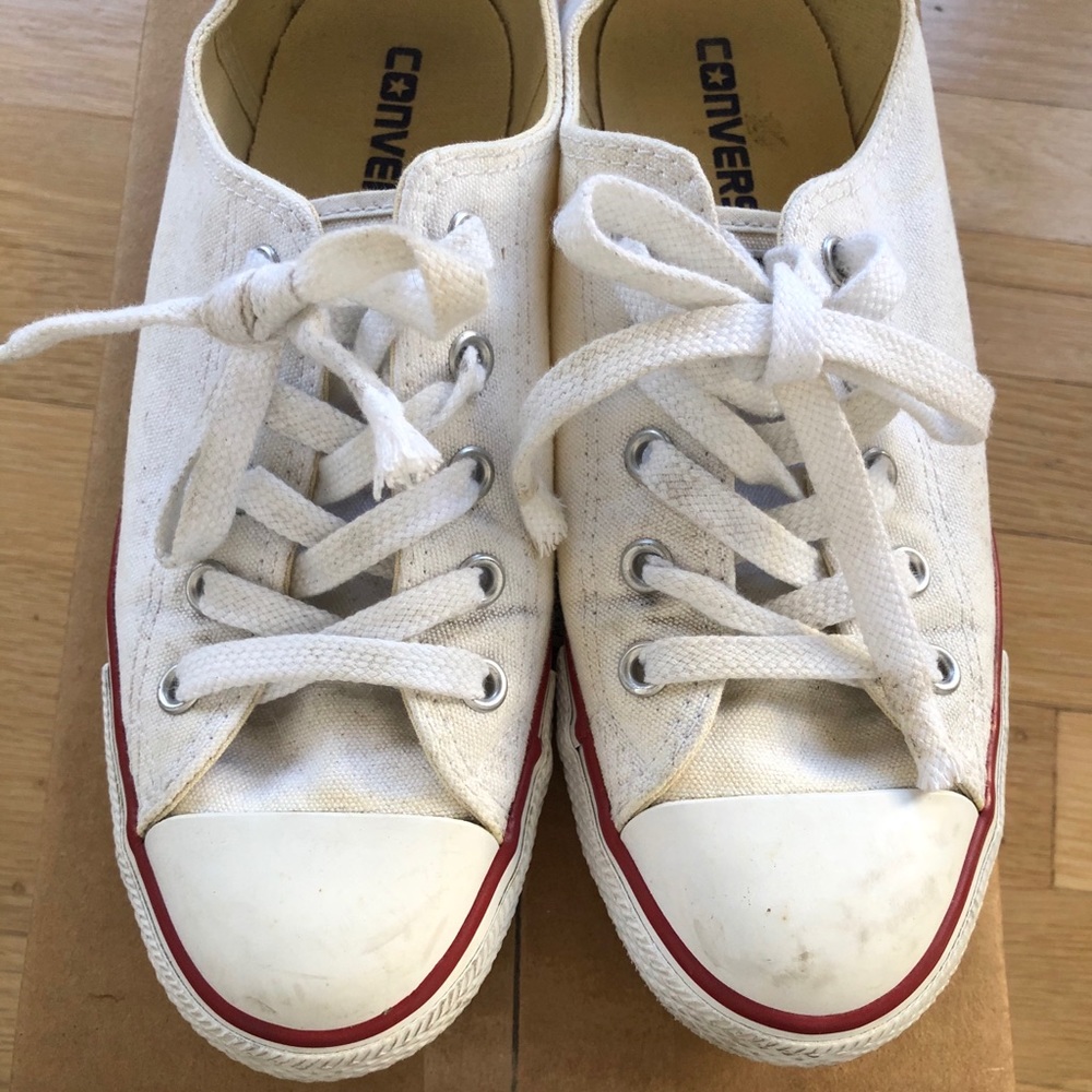Converse White Dainty Lowtop Sneakers